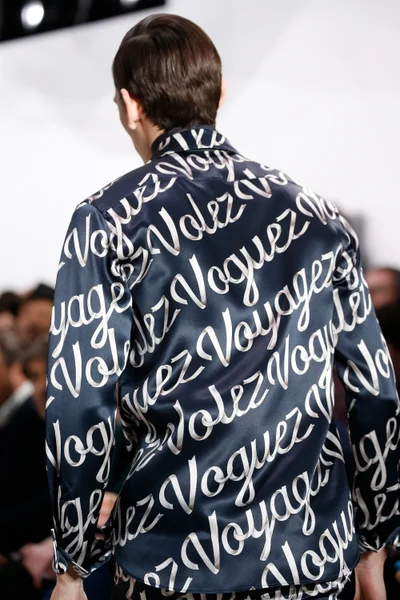 Look 84